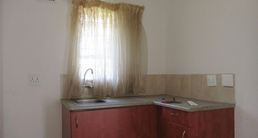 2 Bedroom Property for Sale in Randfontein Central Gauteng