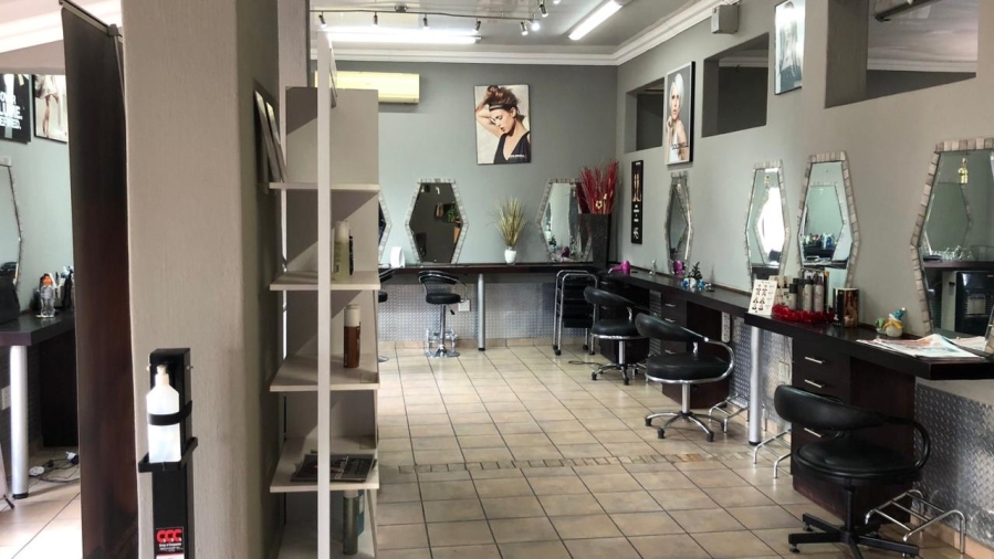 6 Bedroom Property for Sale in Springs Central Gauteng