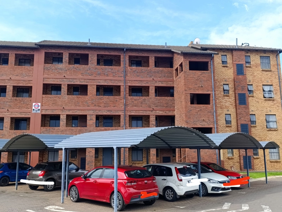 2 Bedroom Property for Sale in Montana Tuine Gauteng