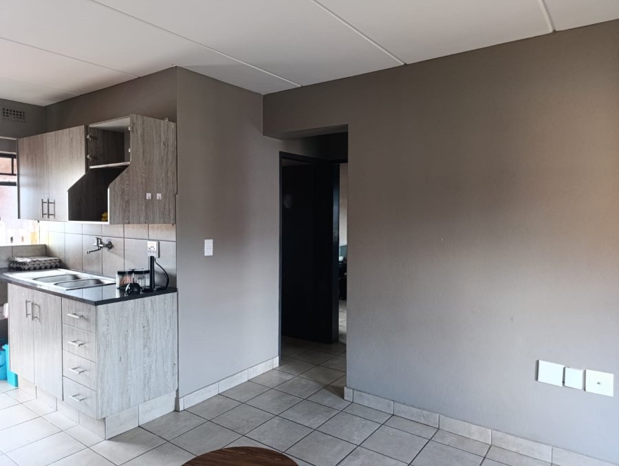 2 Bedroom Property for Sale in Montana Tuine Gauteng