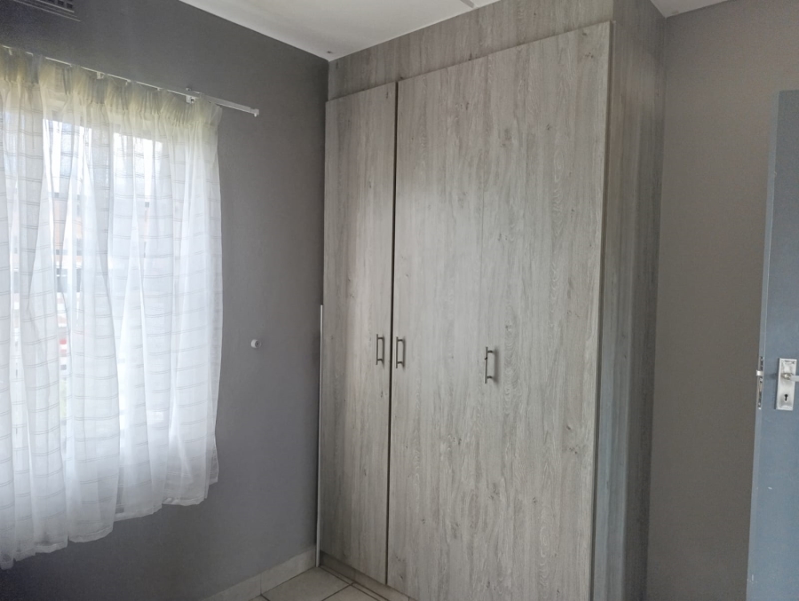 2 Bedroom Property for Sale in Montana Tuine Gauteng