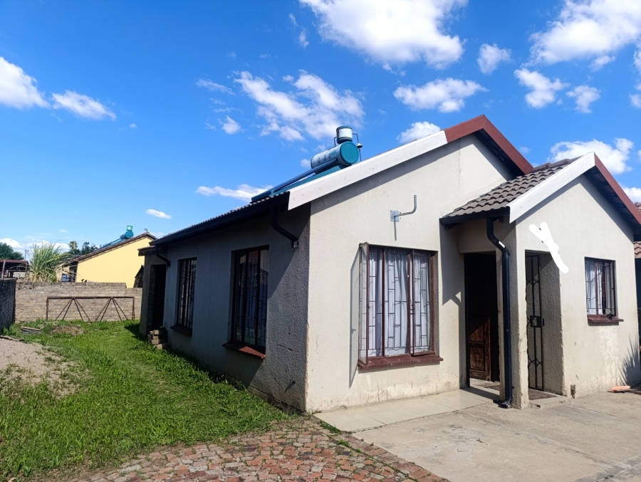 2 Bedroom Property for Sale in Elandspoort Gauteng