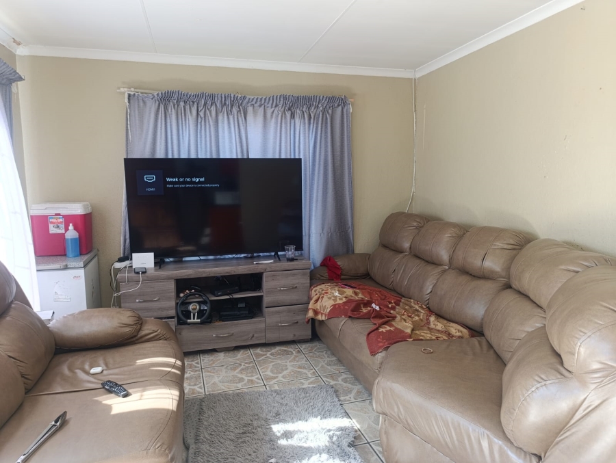 2 Bedroom Property for Sale in Elandspoort Gauteng