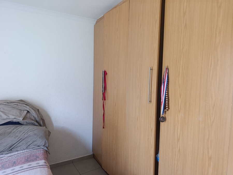 2 Bedroom Property for Sale in Elandspoort Gauteng