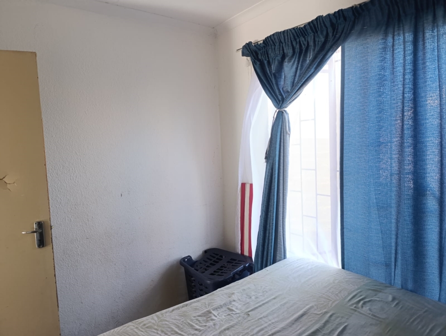 2 Bedroom Property for Sale in Elandspoort Gauteng