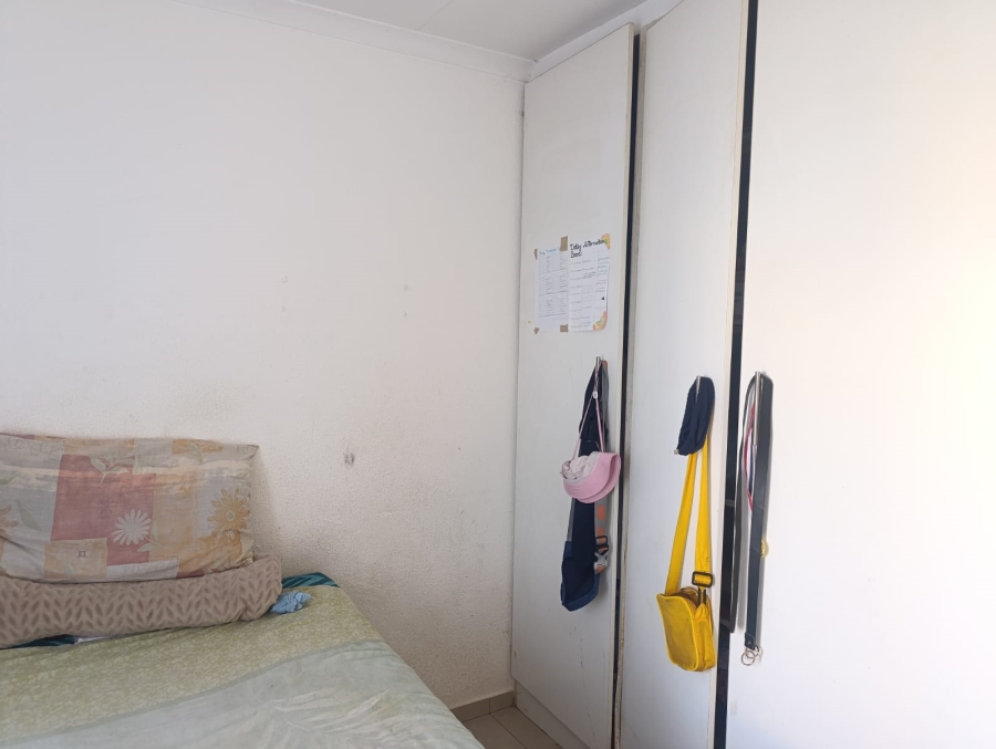 2 Bedroom Property for Sale in Elandspoort Gauteng