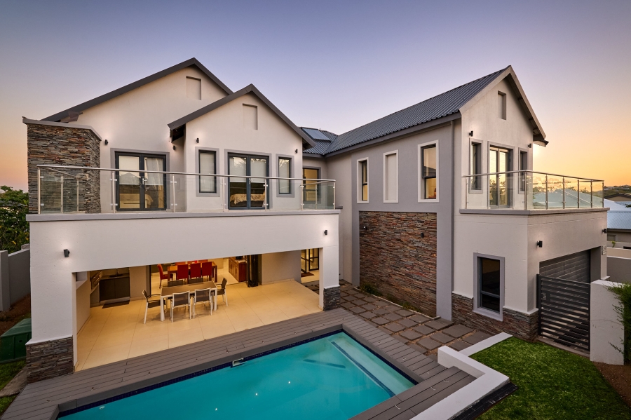 4 Bedroom Property for Sale in Waterfall Country Village Gauteng