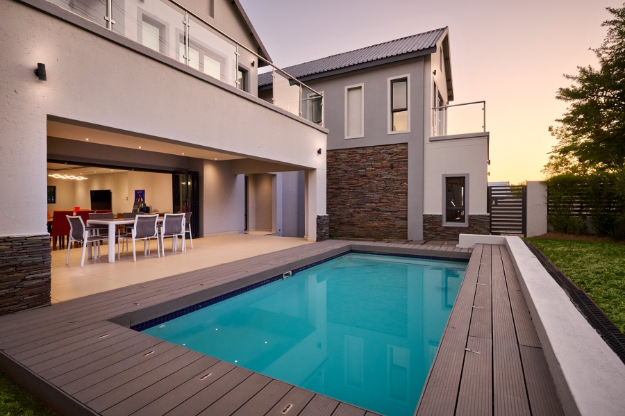 4 Bedroom Property for Sale in Waterfall Country Village Gauteng