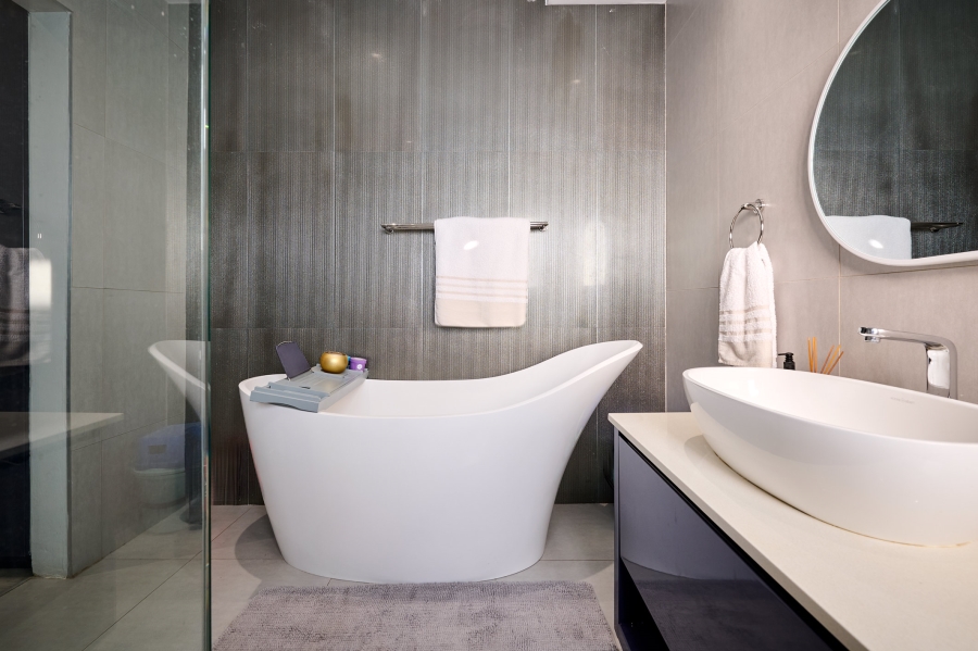 4 Bedroom Property for Sale in Waterfall Country Village Gauteng