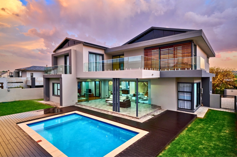 4 Bedroom Property for Sale in Waterfall Country Estate Gauteng