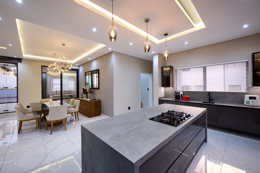 4 Bedroom Property for Sale in Waterfall Country Estate Gauteng