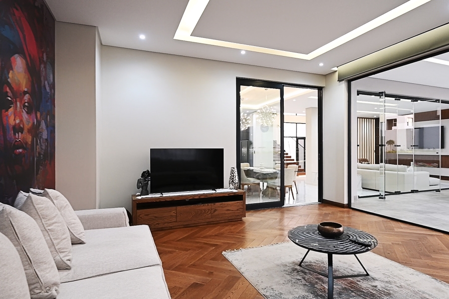 4 Bedroom Property for Sale in Waterfall Country Estate Gauteng