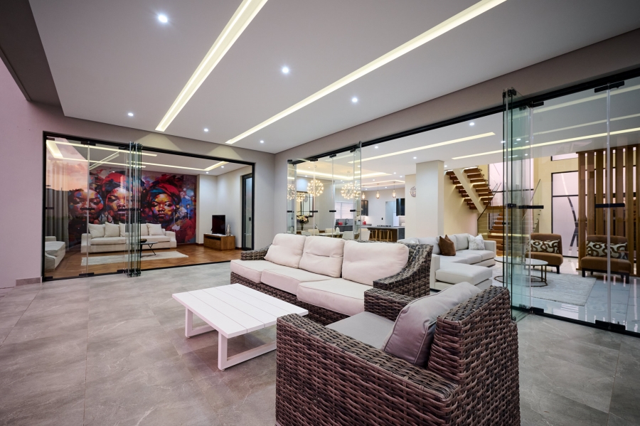 4 Bedroom Property for Sale in Waterfall Country Estate Gauteng