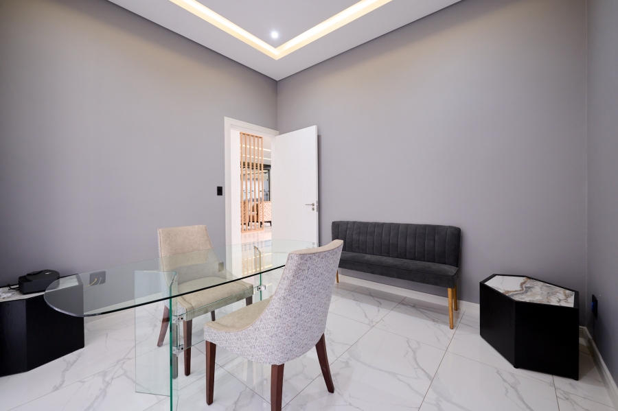 4 Bedroom Property for Sale in Waterfall Country Estate Gauteng