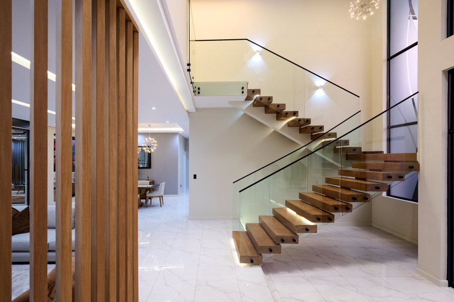 4 Bedroom Property for Sale in Waterfall Country Estate Gauteng