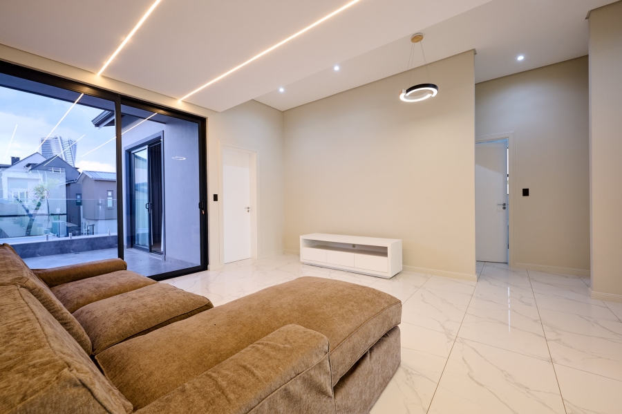 4 Bedroom Property for Sale in Waterfall Country Estate Gauteng