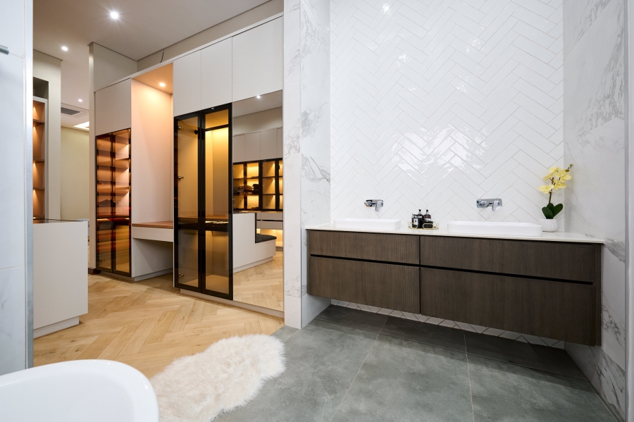 4 Bedroom Property for Sale in Waterfall Country Estate Gauteng