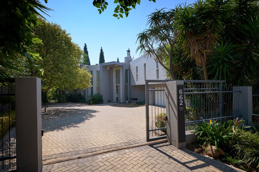 4 Bedroom Property for Sale in Carlswald North Estate Gauteng