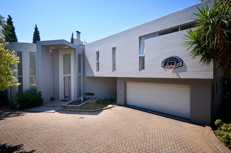 4 Bedroom Property for Sale in Carlswald North Estate Gauteng