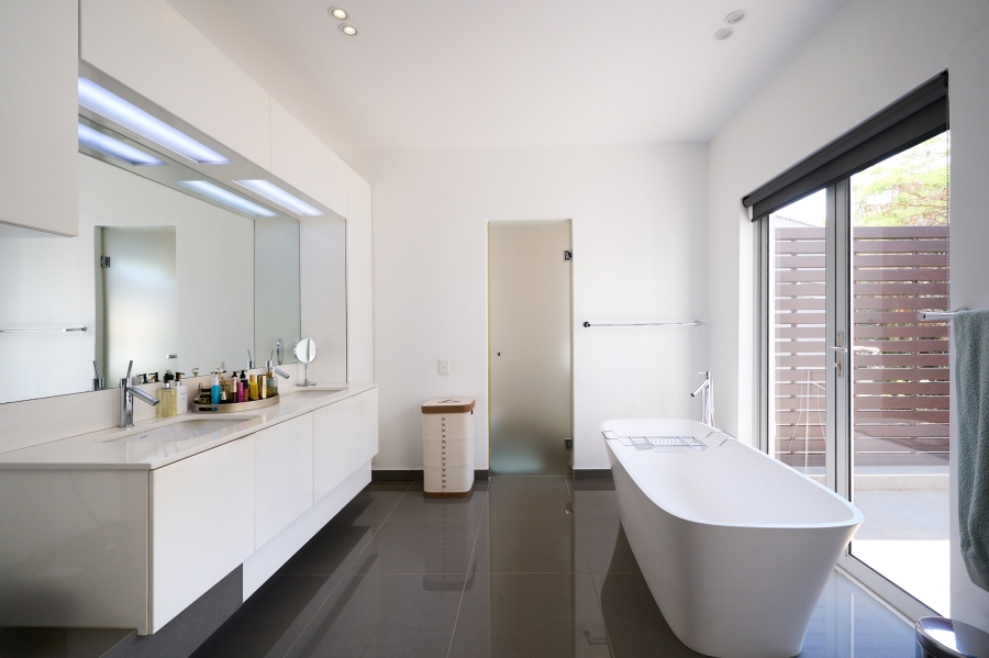 4 Bedroom Property for Sale in Carlswald North Estate Gauteng