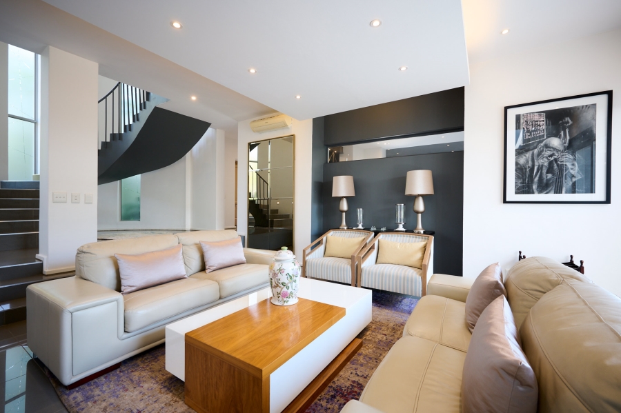 4 Bedroom Property for Sale in Carlswald North Estate Gauteng