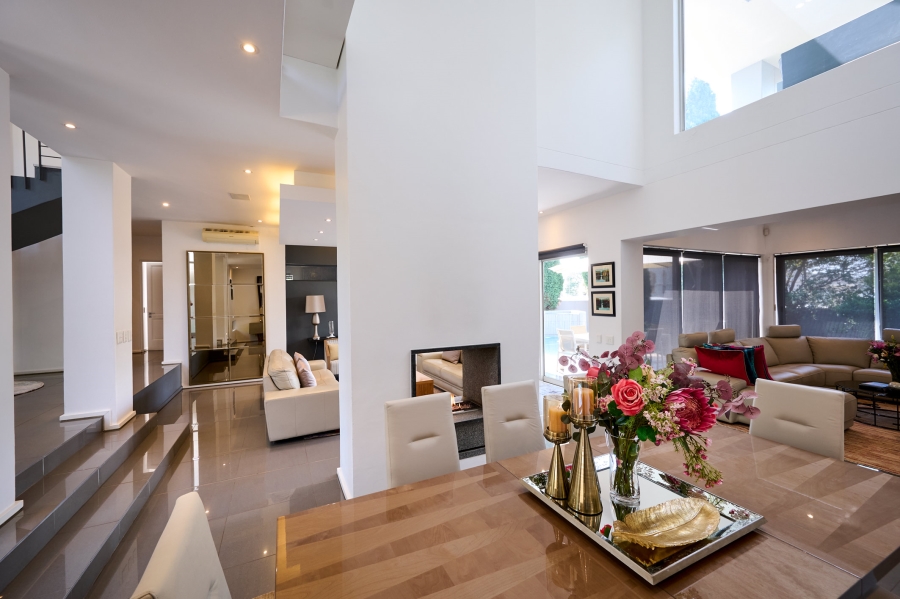 4 Bedroom Property for Sale in Carlswald North Estate Gauteng