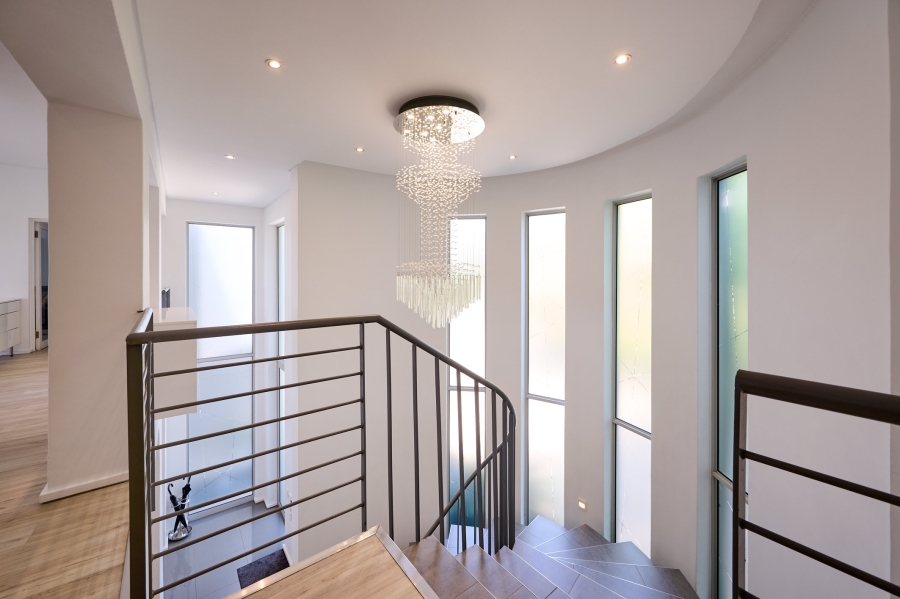 4 Bedroom Property for Sale in Carlswald North Estate Gauteng