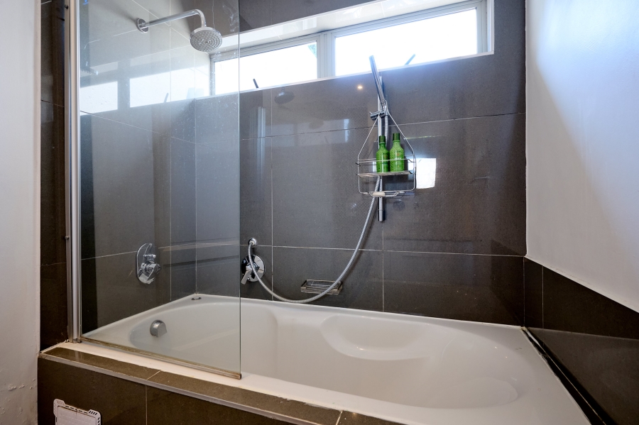 4 Bedroom Property for Sale in Carlswald North Estate Gauteng