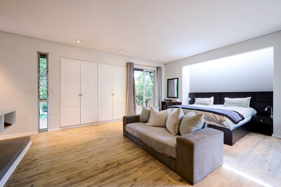 4 Bedroom Property for Sale in Carlswald Estate Gauteng