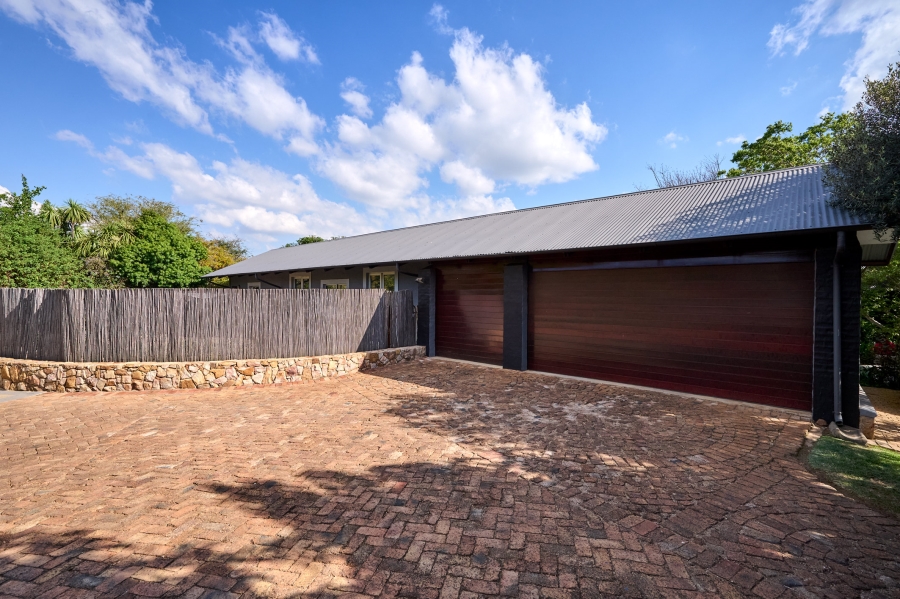 4 Bedroom Property for Sale in Carlswald Estate Gauteng