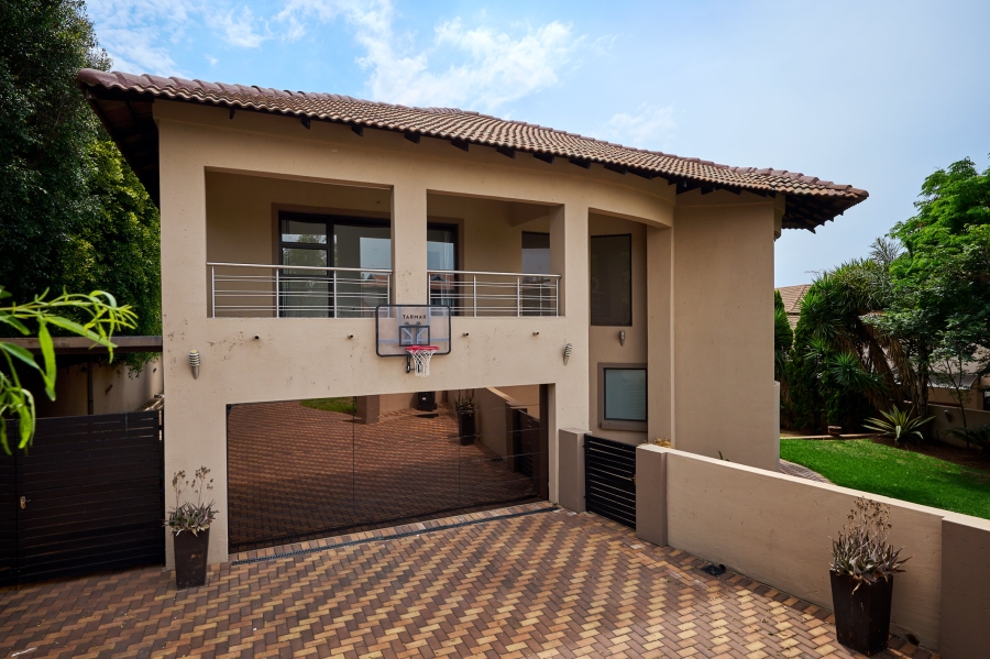 5 Bedroom Property for Sale in Carlswald North Estate Gauteng