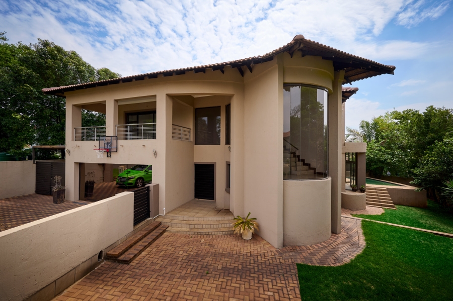5 Bedroom Property for Sale in Carlswald North Estate Gauteng