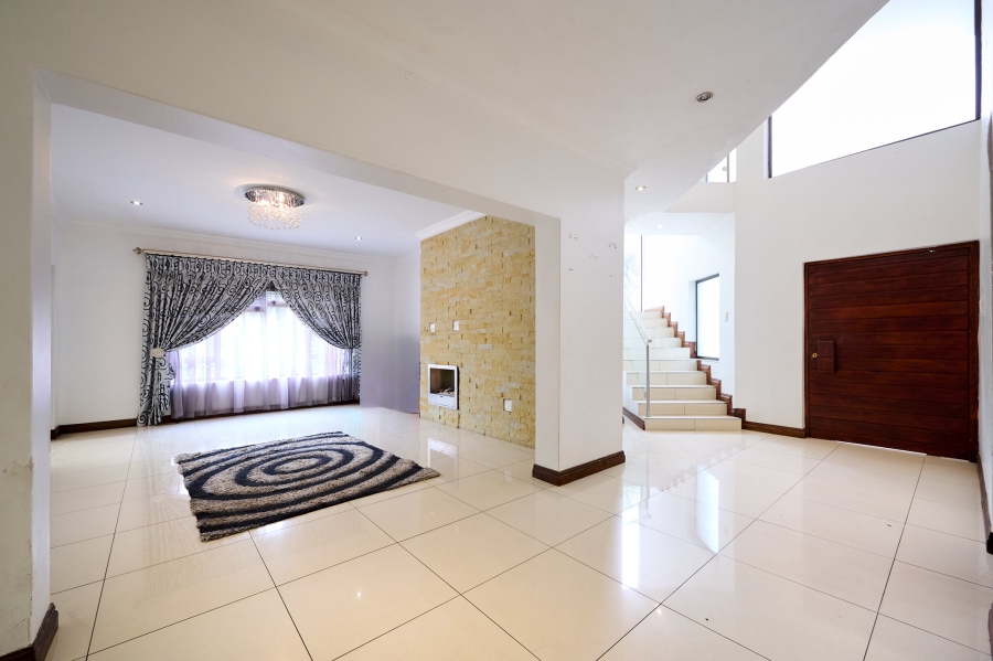 5 Bedroom Property for Sale in Carlswald North Estate Gauteng