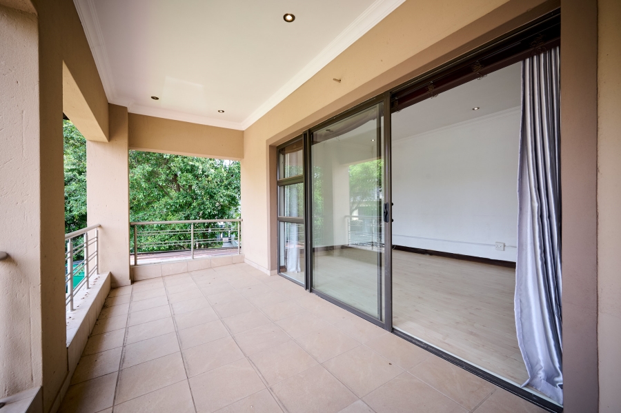 5 Bedroom Property for Sale in Carlswald North Estate Gauteng