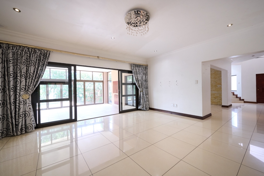 5 Bedroom Property for Sale in Carlswald North Estate Gauteng
