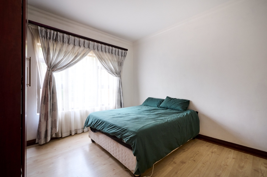 5 Bedroom Property for Sale in Carlswald North Estate Gauteng