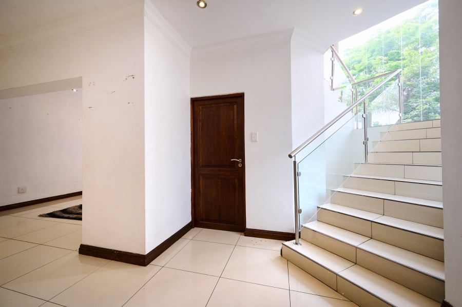 5 Bedroom Property for Sale in Carlswald North Estate Gauteng