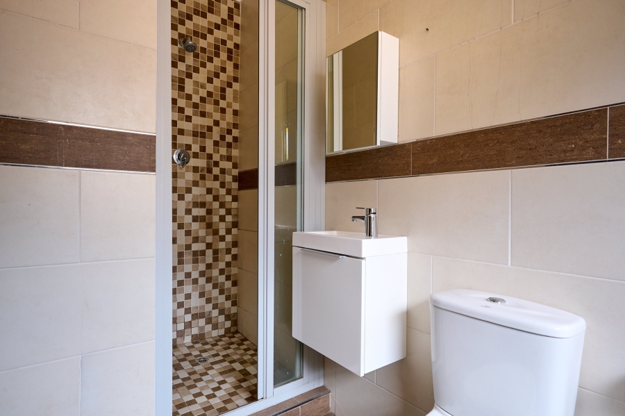 5 Bedroom Property for Sale in Carlswald North Estate Gauteng