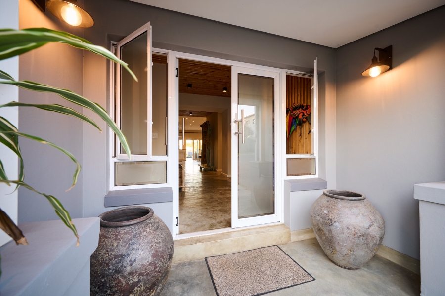 3 Bedroom Property for Sale in Waterfall Country Village Gauteng