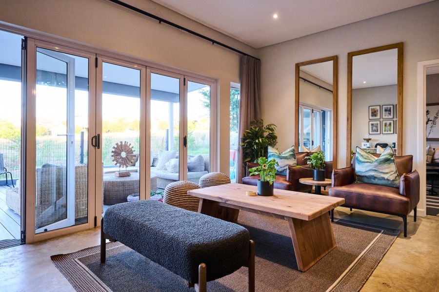 3 Bedroom Property for Sale in Waterfall Country Village Gauteng