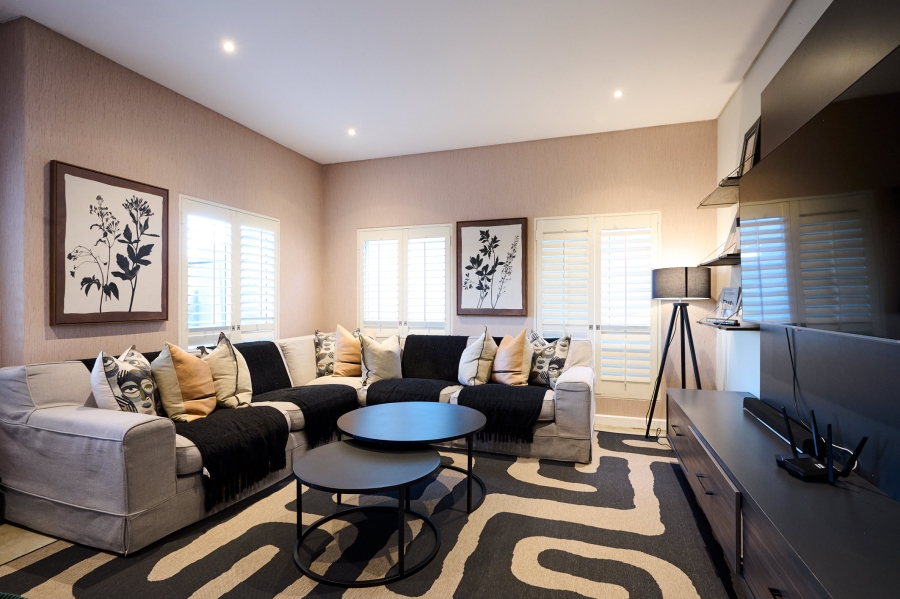 3 Bedroom Property for Sale in Waterfall Country Village Gauteng