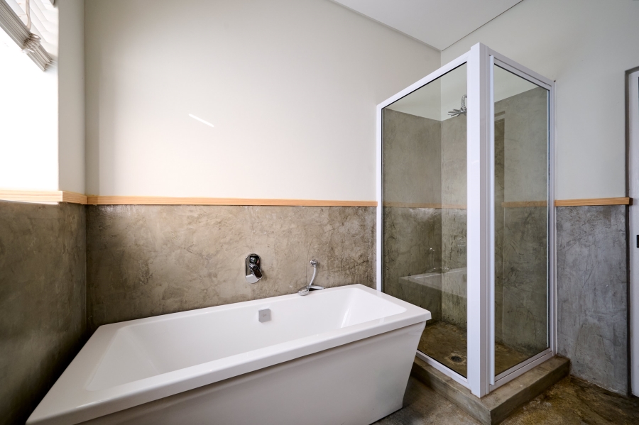 3 Bedroom Property for Sale in Waterfall Country Village Gauteng