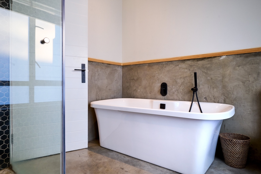 3 Bedroom Property for Sale in Waterfall Country Village Gauteng