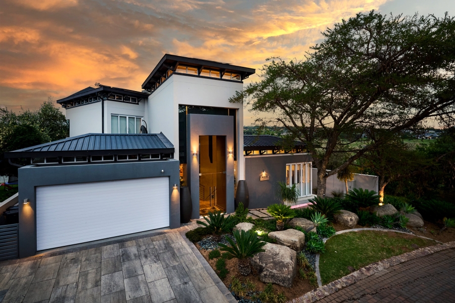 4 Bedroom Property for Sale in Waterfall Country Village Gauteng