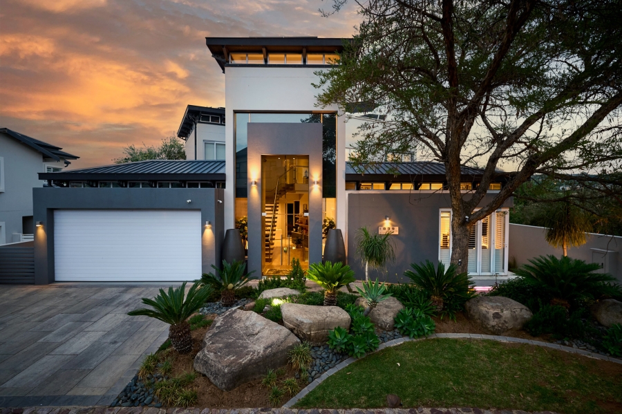 4 Bedroom Property for Sale in Waterfall Country Village Gauteng