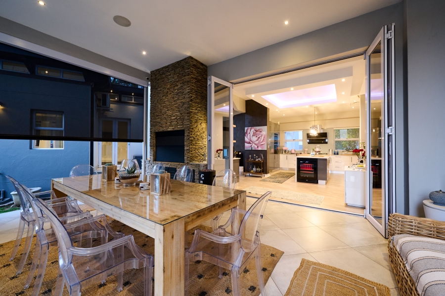 4 Bedroom Property for Sale in Waterfall Country Village Gauteng