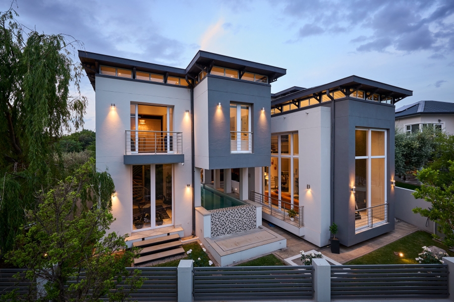 4 Bedroom Property for Sale in Waterfall Country Village Gauteng