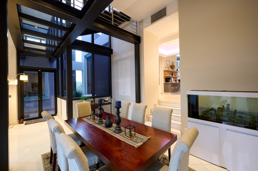 4 Bedroom Property for Sale in Waterfall Country Village Gauteng