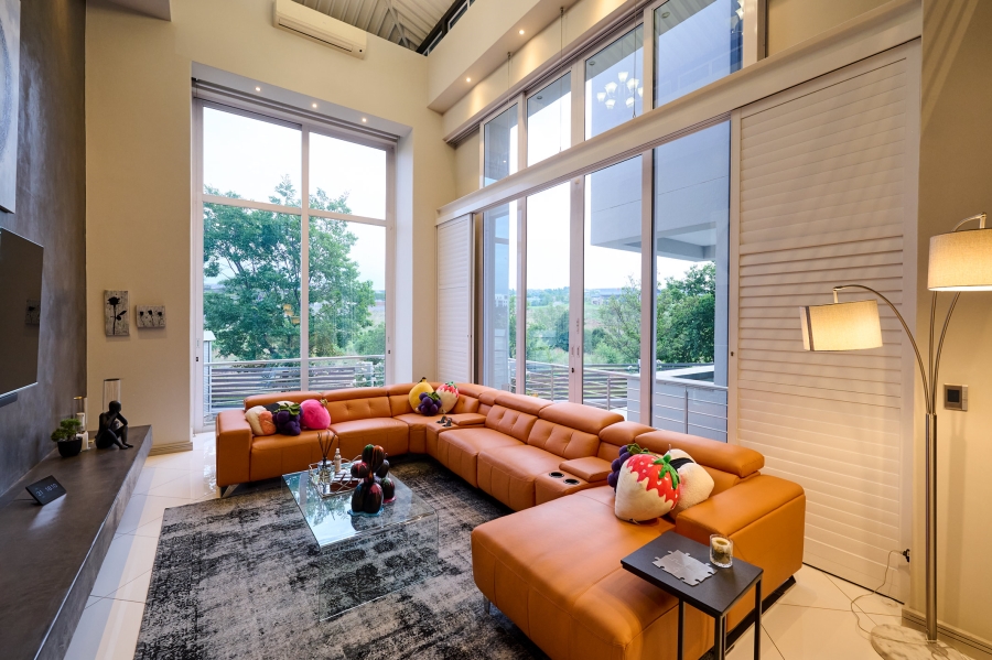 4 Bedroom Property for Sale in Waterfall Country Village Gauteng