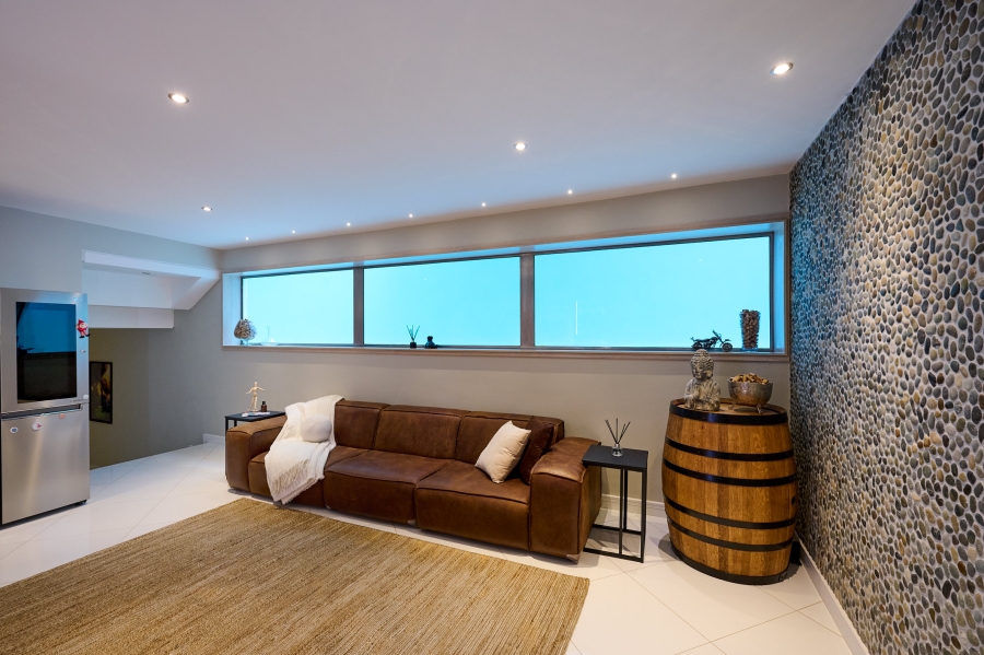 4 Bedroom Property for Sale in Waterfall Country Village Gauteng